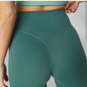 Jade Balance Cloud Shorts